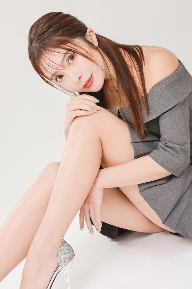 白鳥 あゆみプロフィール写真2
